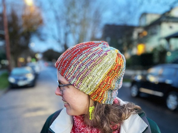 Lee wearing Wowee Zowee hat with blendy stripes